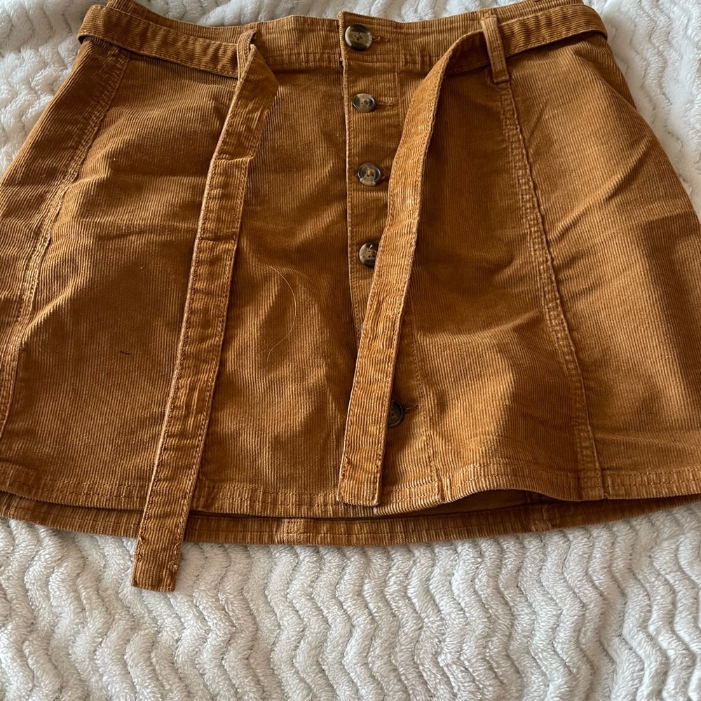 ae skirt with tie in front